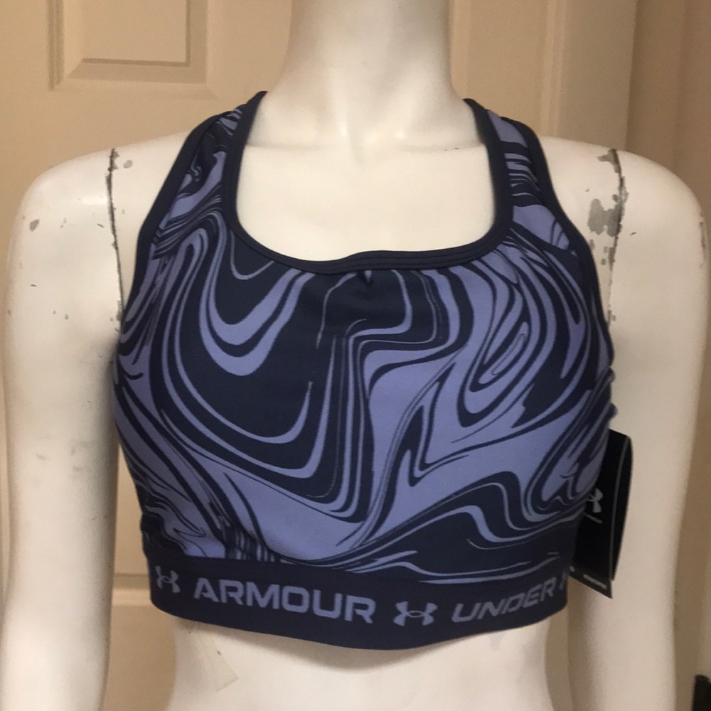 Under Armour Athletic/Athleisure Sports Bra, NWT!
